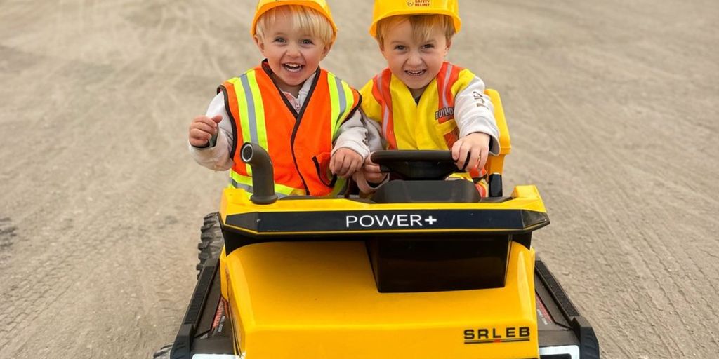 Why Ride-On Work Trucks Are Perfect for Creative Play