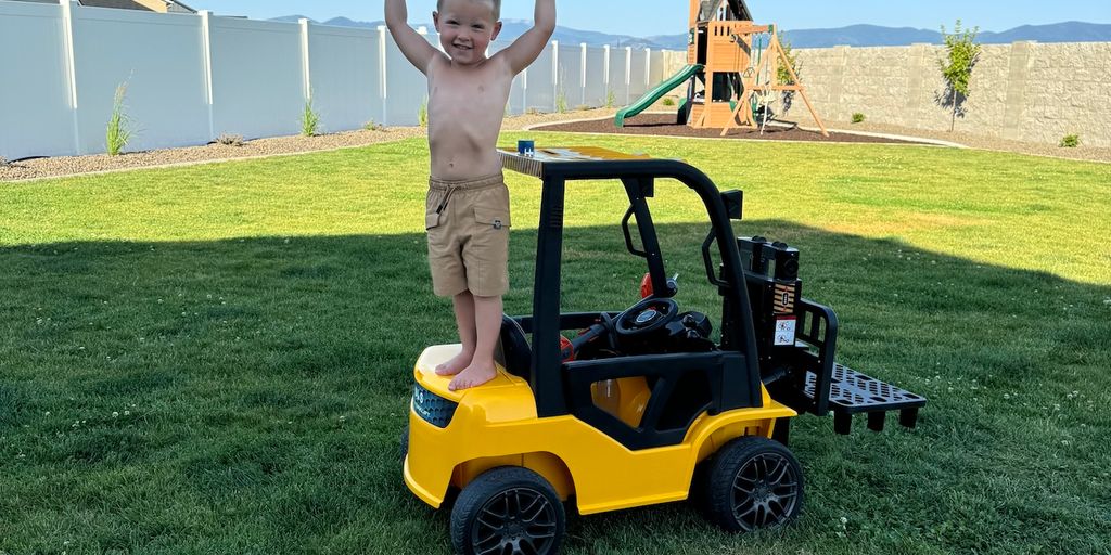 Best Toy Forklift Ride-Ons for Little Lifters